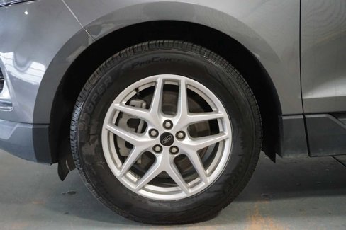 Used 2023 Ford Edge SEL image 6