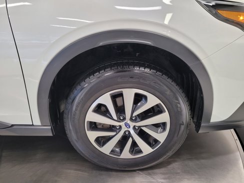 Used 2020 Subaru Outback 2.5i image 41