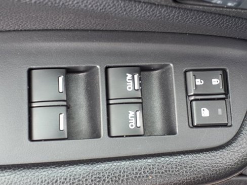 Used 2016 Honda Pilot EX-L image 18