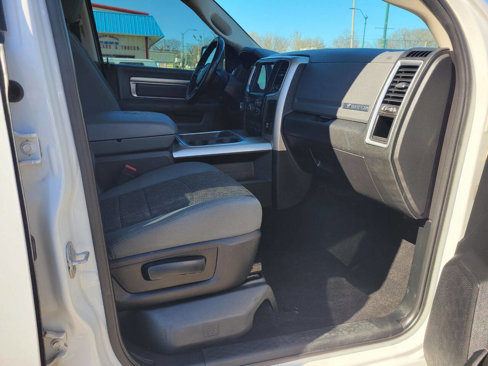 Used 2018 RAM 1500 Big Horn image 16