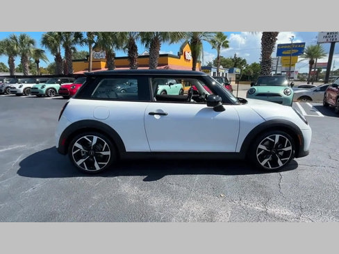 Certified 2025 MINI Cooper S image 24