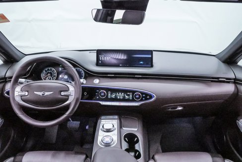 Certified 2022 Genesis GV70 2.5T w/ Advanced Package image 16