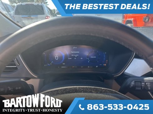 Used 2021 Ford Escape SEL w/ Technology Package image 10