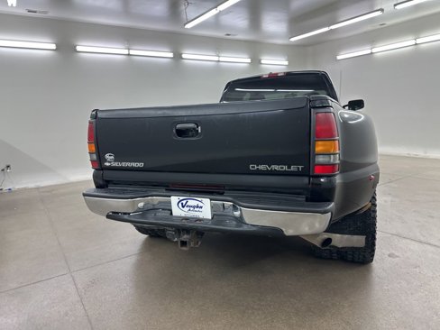 Used 2001 Chevrolet Silverado 3500 LT image 11