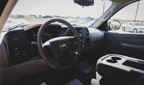 Used 2008 Chevrolet Silverado 1500 W/T image 2