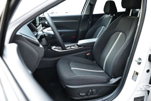 Used 2022 Hyundai Sonata SEL w/ Preferred Accessory Package image 18