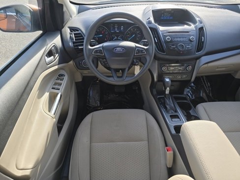 Used 2017 Ford Escape SE image 29