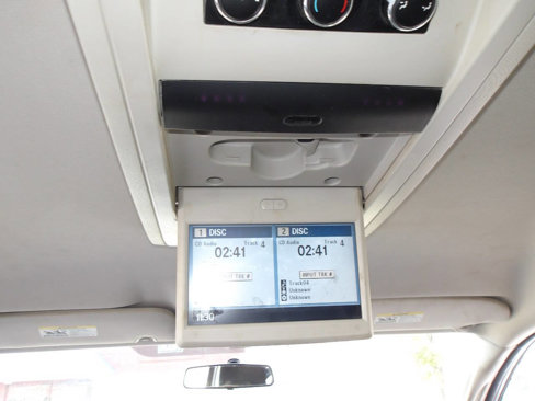 Used 2012 Dodge Grand Caravan SXT w/ Entertainment Group 1 image 5