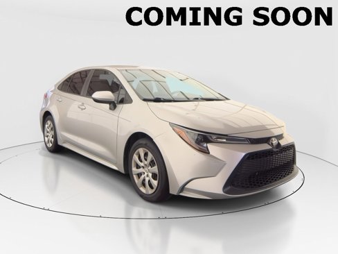 Used 2021 Toyota Corolla LE image 1