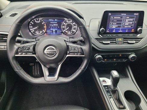 Used 2019 Nissan Altima 2.5 SR w/ SR Premium Package image 22