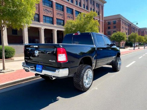 Used 2019 RAM 1500 Big Horn image 3