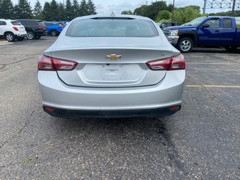 Used 2020 Chevrolet Malibu LT image 3