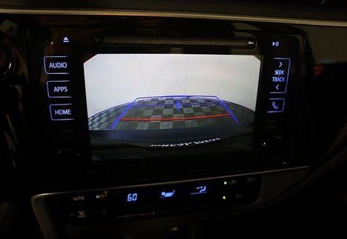 Used 2018 Toyota Corolla SE image 11