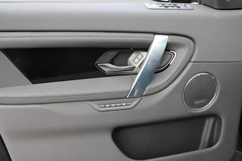 Certified 2025 Land Rover Discovery Sport S image 29