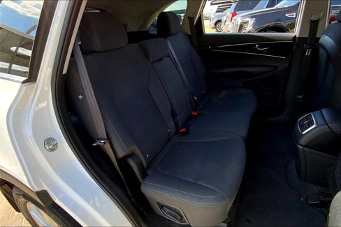 Used 2019 Kia Sorento L image 17