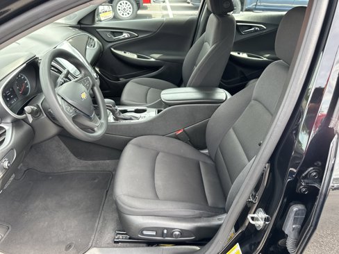 Used 2024 Chevrolet Malibu LT image 9