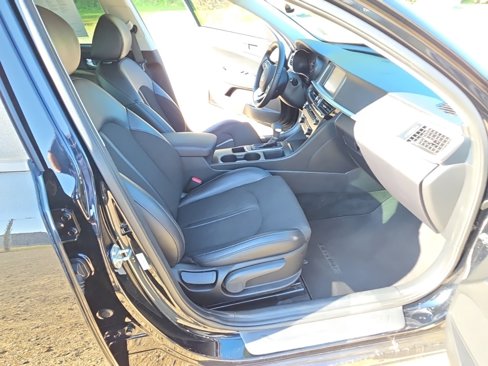 Used 2019 Kia Optima S image 17