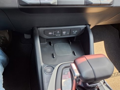New 2025 Kia K4 GT-Line image 15
