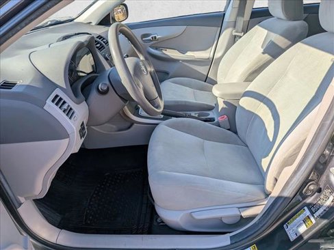 Used 2010 Toyota Corolla LE image 15
