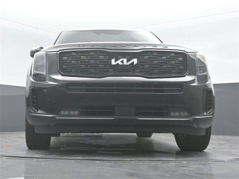 Used 2022 Kia Telluride SX w/ SX Prestige Package image 18