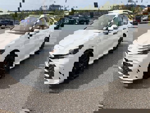 Used 2025 Toyota Camry Hybrid image 25