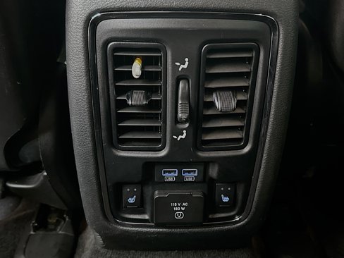 Used 2015 Jeep Grand Cherokee Overland image 26