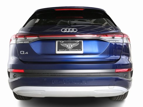 Used 2024 Audi Q4 e-tron Premium w/ Convenience Package image 5