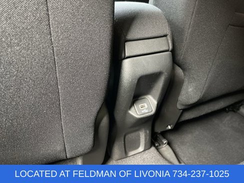 Used 2019 Jeep Renegade Latitude w/ Cold Weather Group image 20