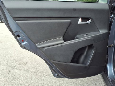 Used 2014 Kia Sportage LX image 28