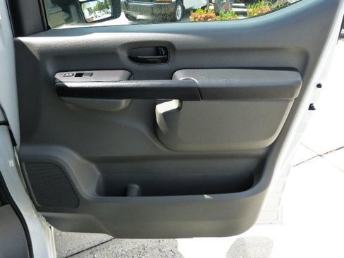 Used 2017 Nissan NV 3500 SV image 24