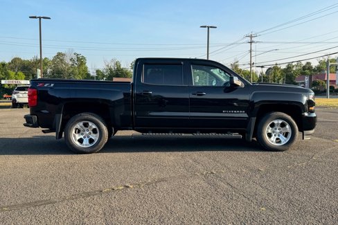 Used 2018 Chevrolet Silverado 1500 LT w/ All Star Edition image 2