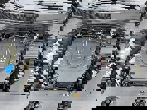 Used 2017 Kia Sorento SX image 28