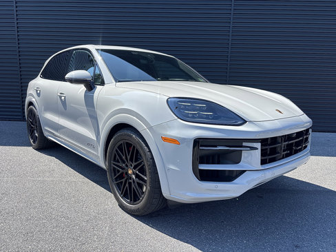 Certified 2025 Porsche Cayenne GTS image 2