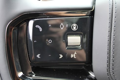 Certified 2025 Land Rover Range Rover Velar S image 21