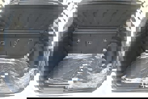 New 2025 Hyundai Venue SEL image 24