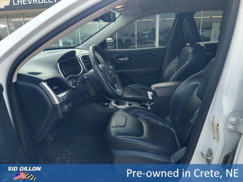 Used 2015 Jeep Cherokee Limited w/ Trailer Tow Group image 3