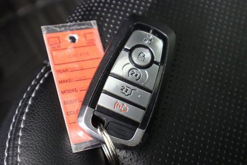 Certified 2022 Ford Escape SEL w/ Technology Package image 35