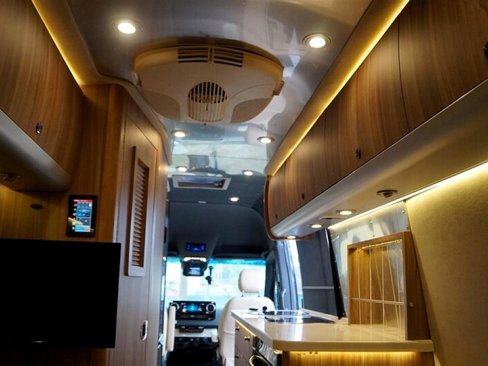 Used 2020 Mercedes-Benz Sprinter 3500 image 20