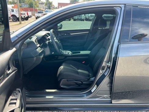 Used 2017 Honda Civic Sport image 13
