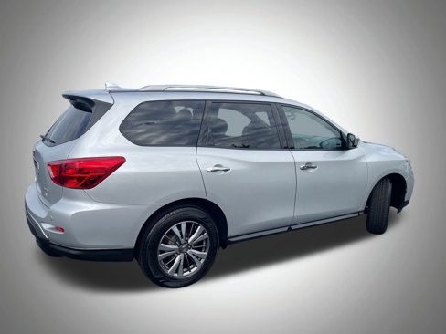 Used 2020 Nissan Pathfinder SV image 13
