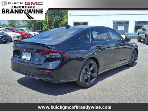 Used 2023 Honda Accord Sport image 6