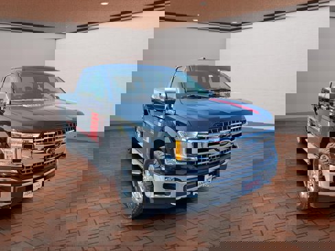 Used 2018 Ford F150 XLT w/ Equipment Group 302A Luxury image 2