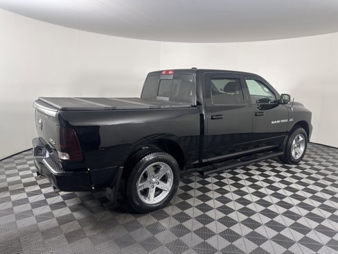 Used 2012 RAM 1500 Sport image 3