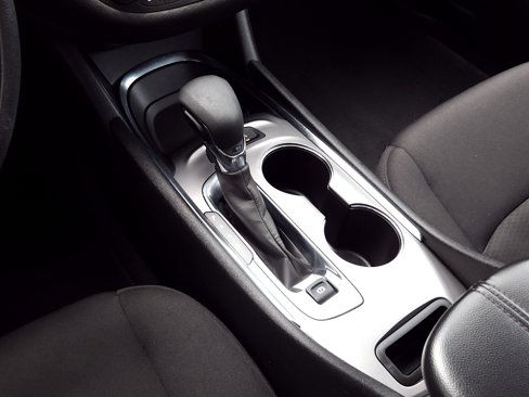Used 2024 Chevrolet Malibu LT image 15