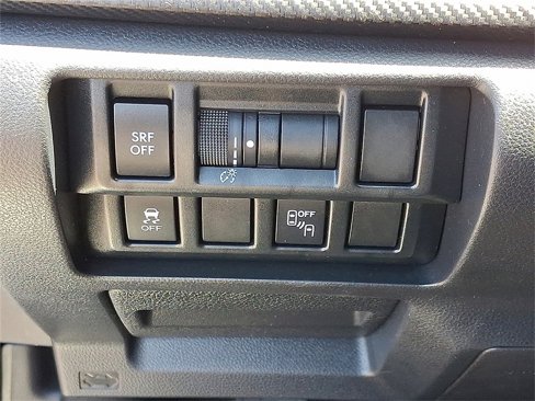 Used 2019 Subaru Crosstrek 2.0i Premium w/ Eyesight System image 25
