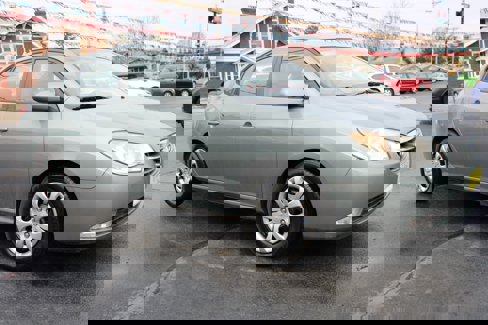 Used 2010 Hyundai Elantra GLS image 4