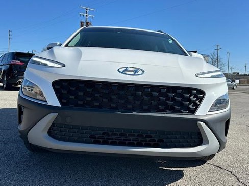 Used 2023 Hyundai Kona SEL image 14
