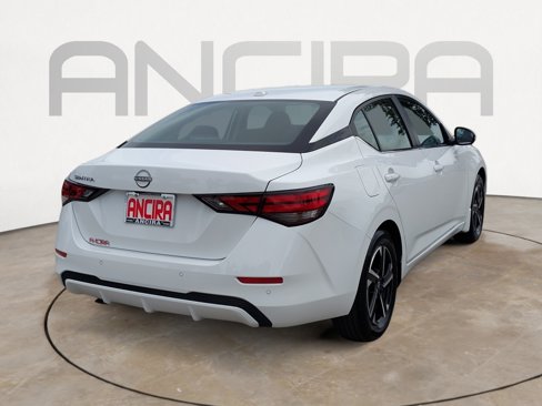 Used 2025 Nissan Sentra SV image 14