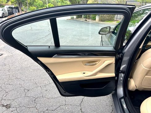 Used 2016 BMW 528i Sedan image 27