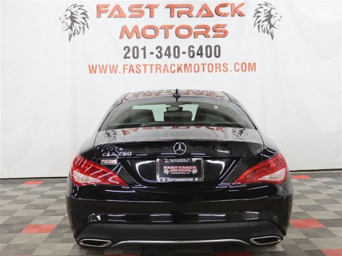 Used 2018 Mercedes-Benz CLA 250 image 5